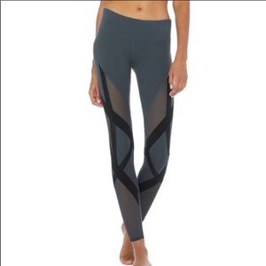 Alo Yoga Bandage Leggings Anthracite XXS